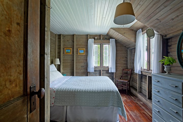 ห้องนอนคู่ 2 บนชั้นสอง