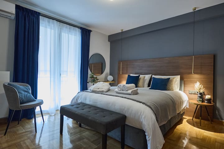 Acropolis Compass Residence- MAGIC VIEW gallery image 5