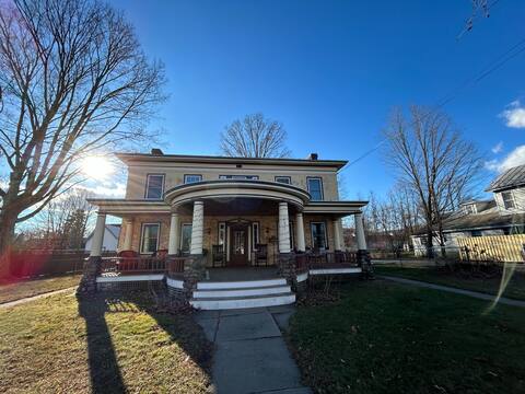 Historic Home Close to Great Sacandaga Lake