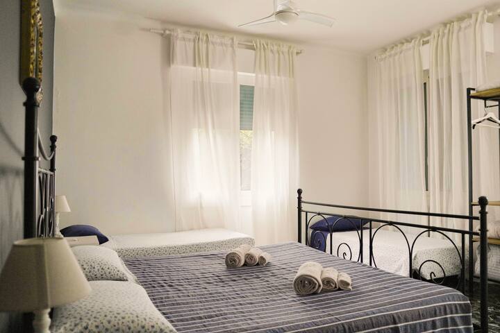 Casa La Villa gallery image 2