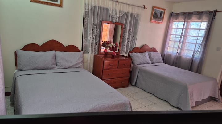 საძინებელი 1