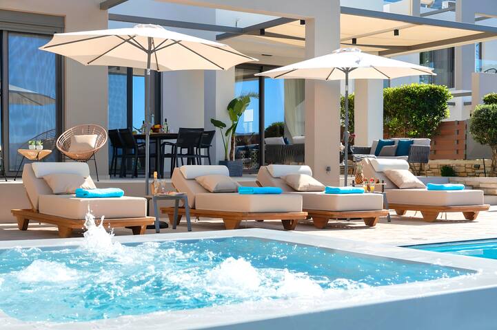 Minoas Luxury Villa Heated Pool 28 guests gallery image 5