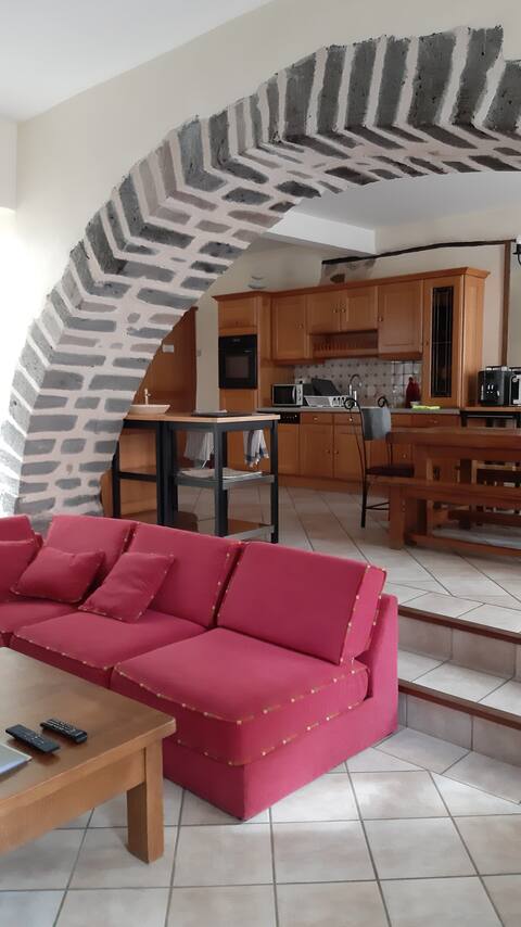 House in the historic center of Brioude