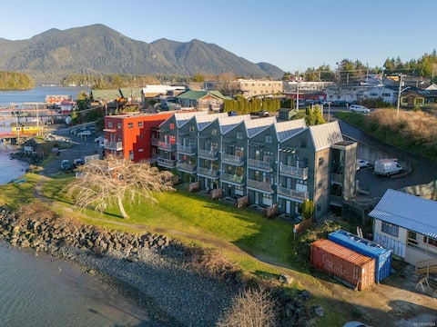 Popular Airbnb listing: Waterfront Penthouse 2 Storey Loft Condo @ Tibbs in Tofino