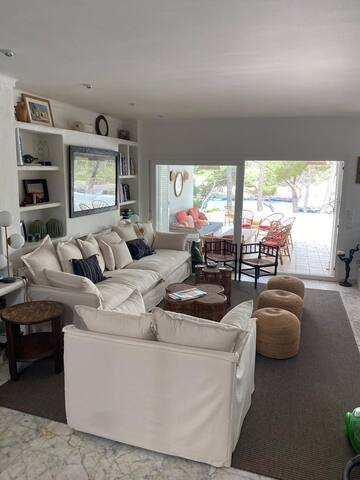 ***Maison sur l’eau, Sud Est Majorque *** gallery image 4