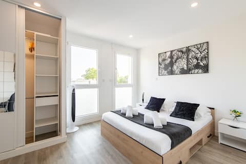 Near Metro & Free parking | Paris & Disney 30 min