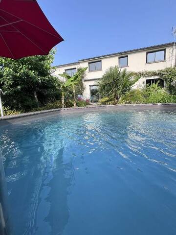 La Logerie D'Aquitaine managed Airbnb listing 1