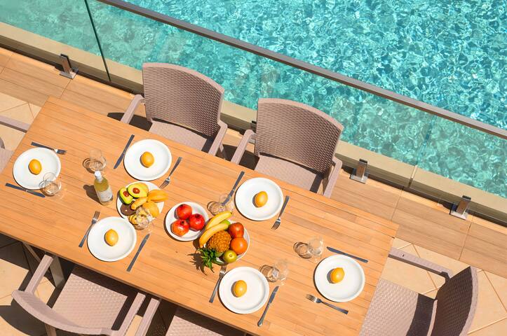 Sunlight Maxima Villa Heated Pools gallery image 3