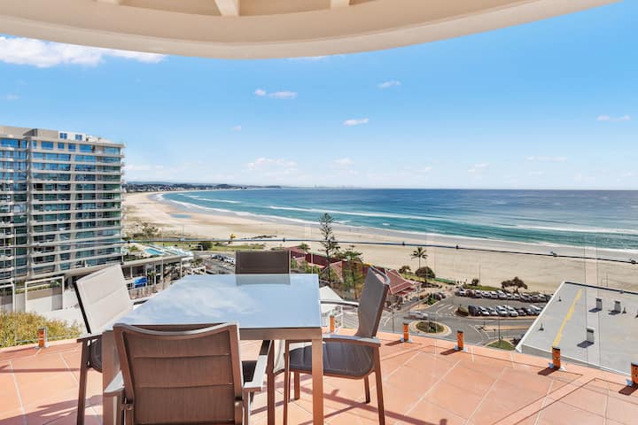 Stunning 2br Penthouse With Kirra Beach Views - Coolangatta