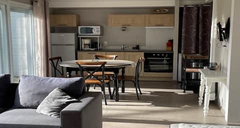 cottage in the heart of the Saint Malo golf