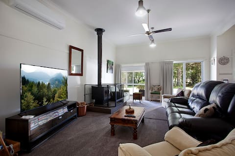 Top performing Airbnb: Tatura Farmstay in City Of Greater Shepparton
