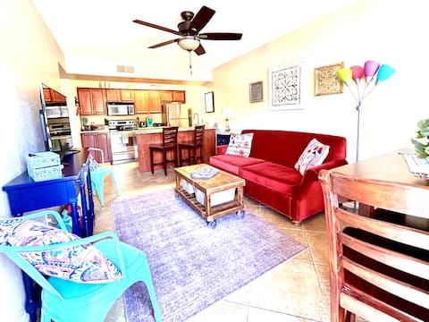 Top performing Airbnb: Color Me Red Rocks in Village Of Oak Creek (Big Park)