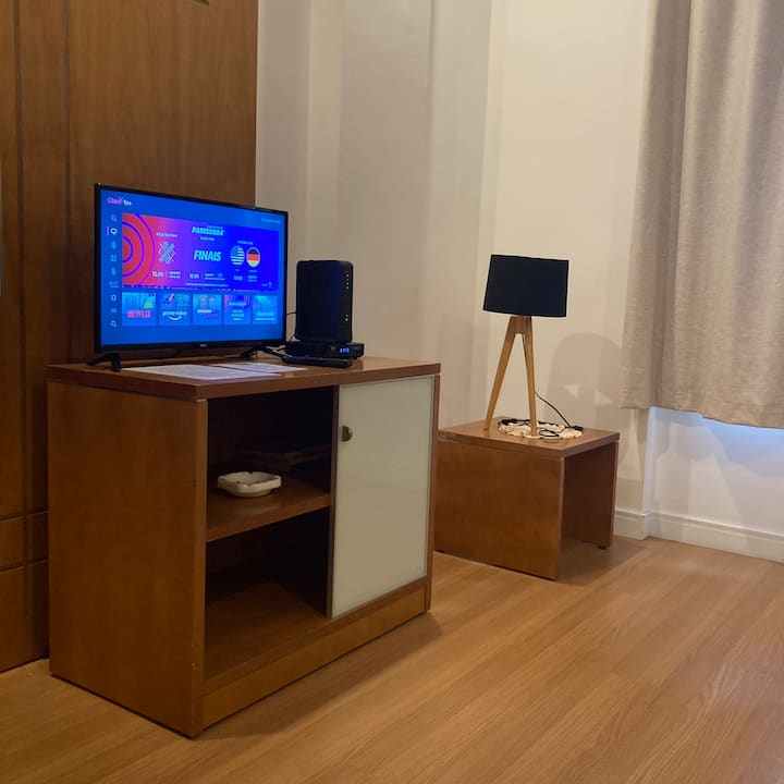 客厅配有电视和宽带