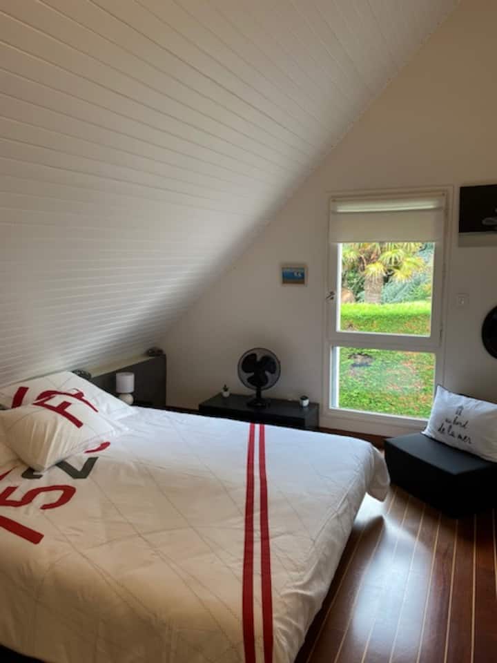 غرفة النوم 2