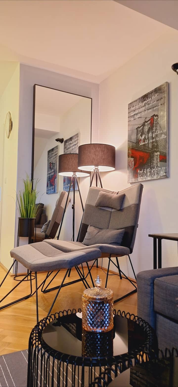 Modern Rooftop Apartment - 빈