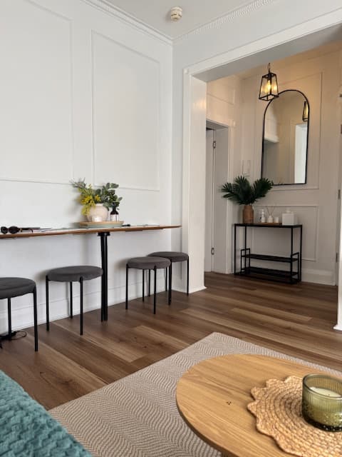 Top Airbnb: Luxury Apartment - Ocean views Bondi Beach in Bondi Beach