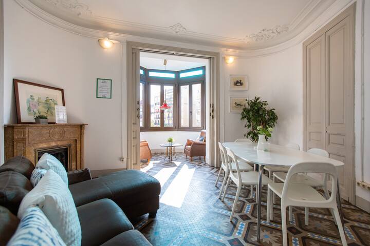 Apartment for large groups in BCN center gallery image 5