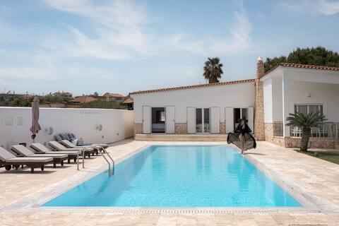 Melias Villa