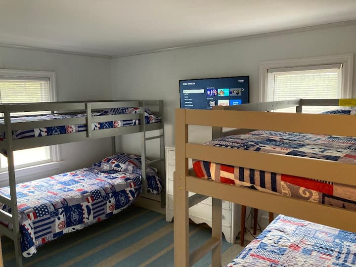 Cottage - Double Bunk Beds overlooking the cove.