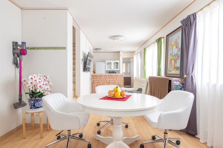 彬彩の家 Colorful　House