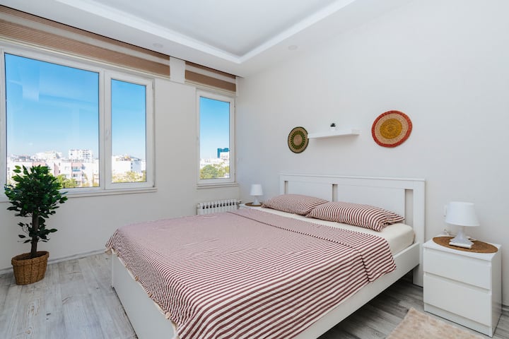 2rd bedroom