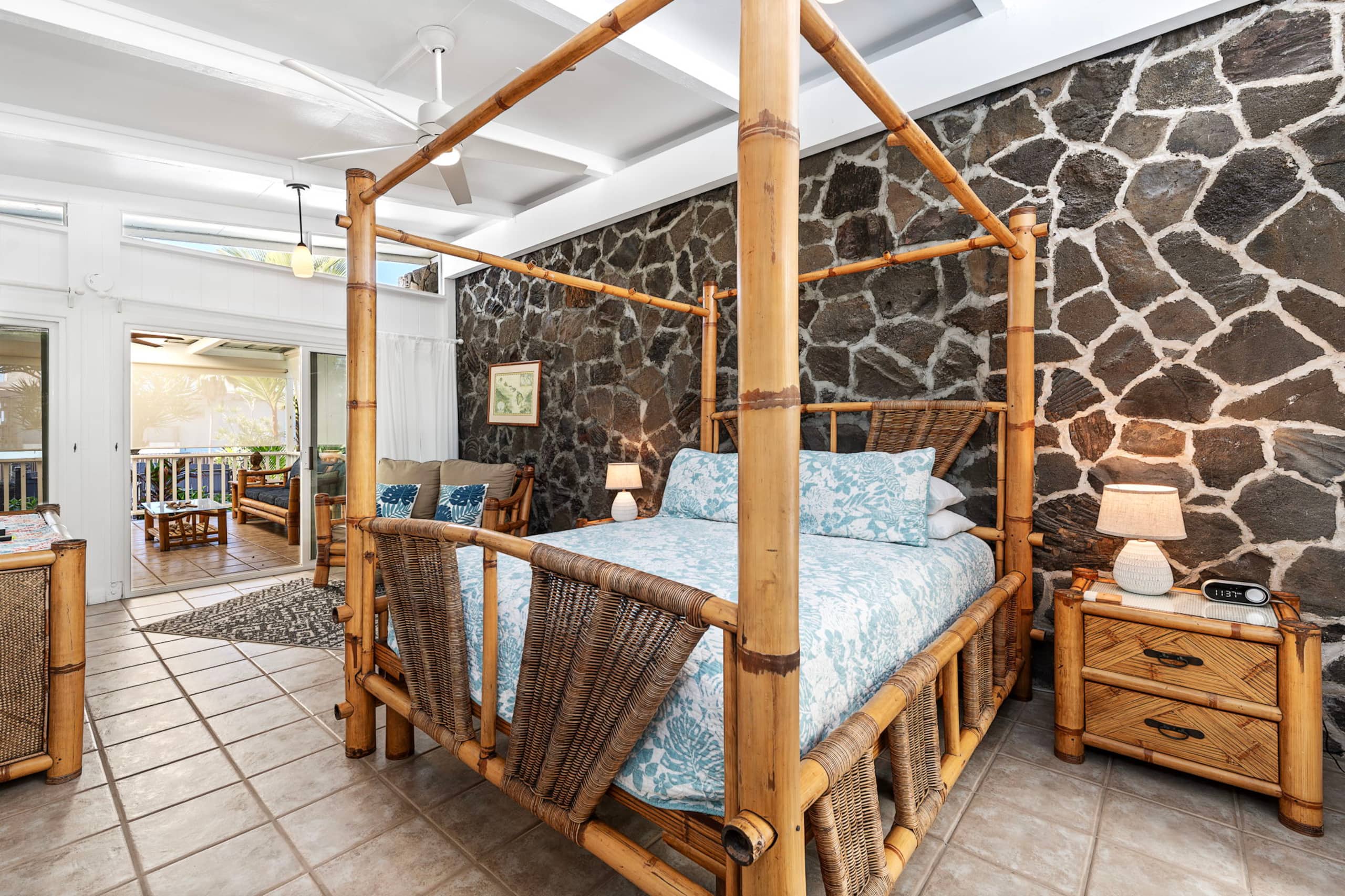 Home in Kailua-Kona · ★4.96 · 2 bedrooms · 2 beds · 2 baths - Image 18