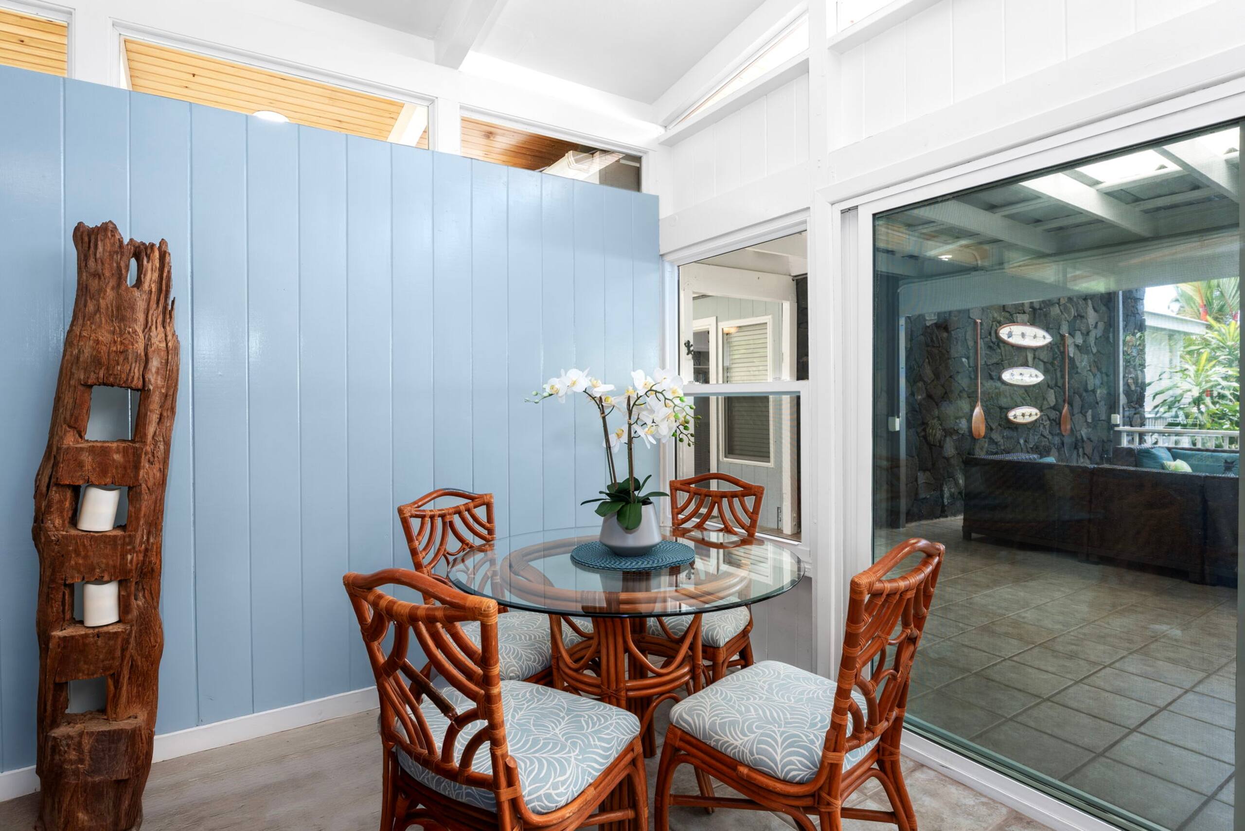Home in Kailua-Kona · ★4.96 · 2 bedrooms · 2 beds · 2 baths - Image 5