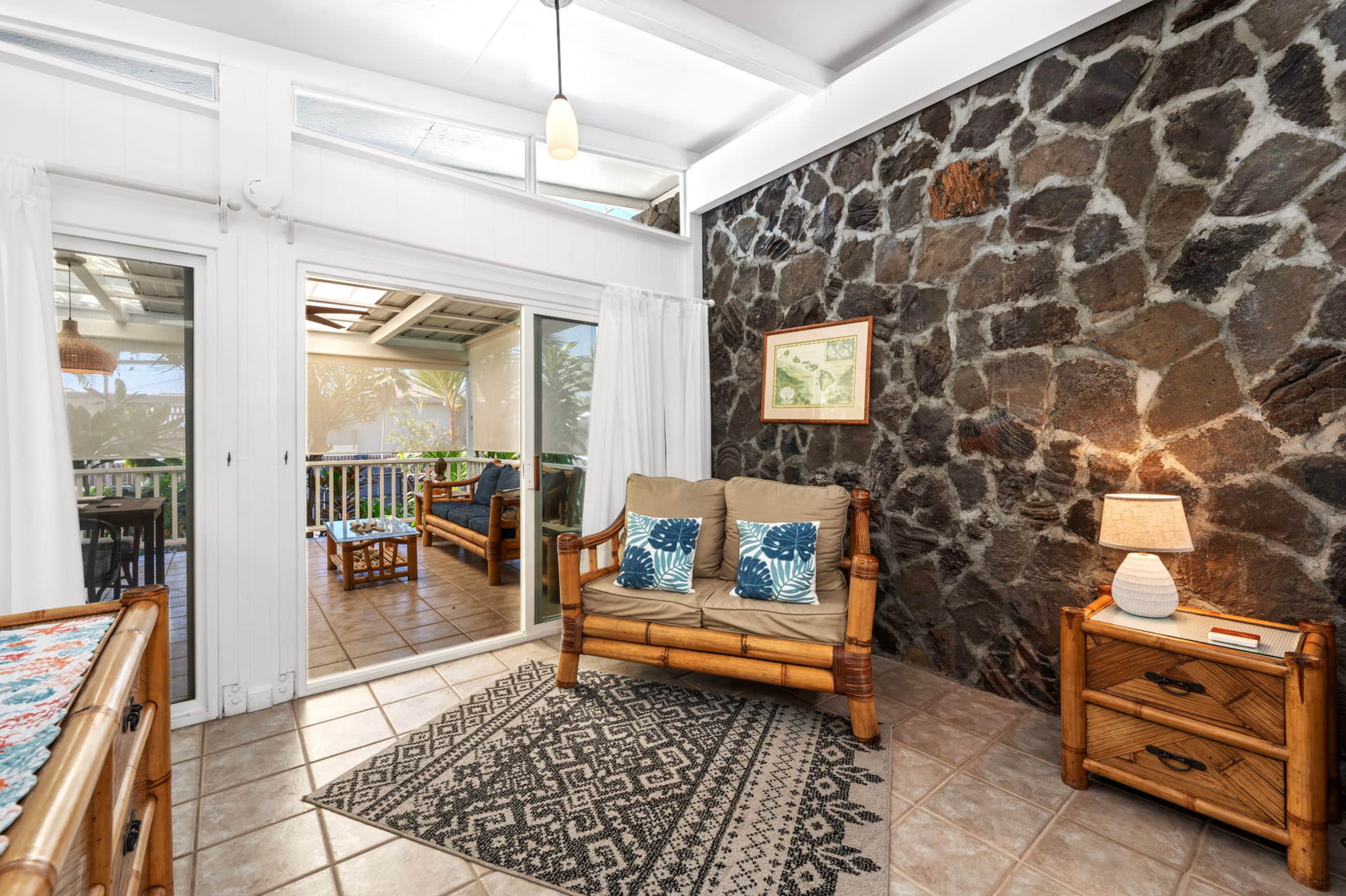 Home in Kailua-Kona · ★4.96 · 2 bedrooms · 2 beds · 2 baths - Image 17