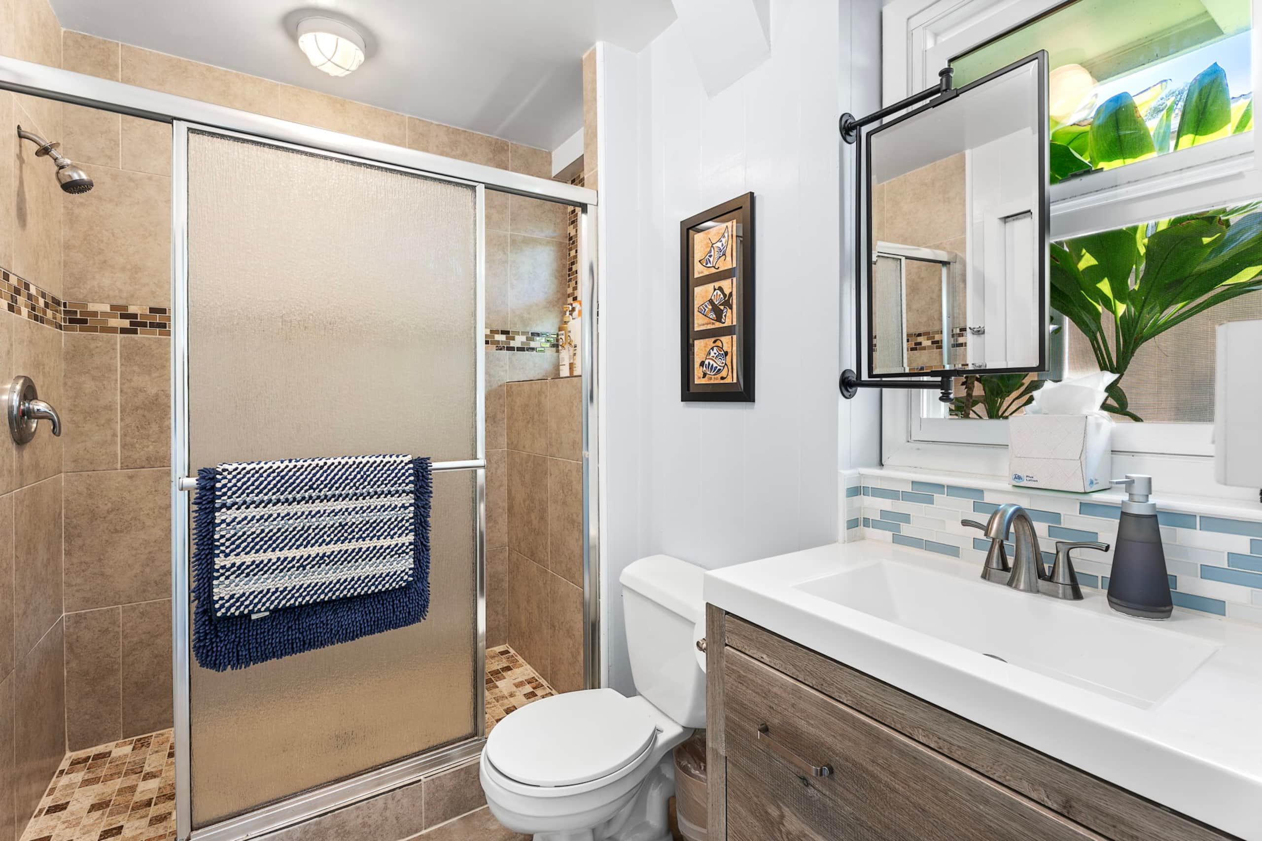Home in Kailua-Kona · ★4.96 · 2 bedrooms · 2 beds · 2 baths - Image 21