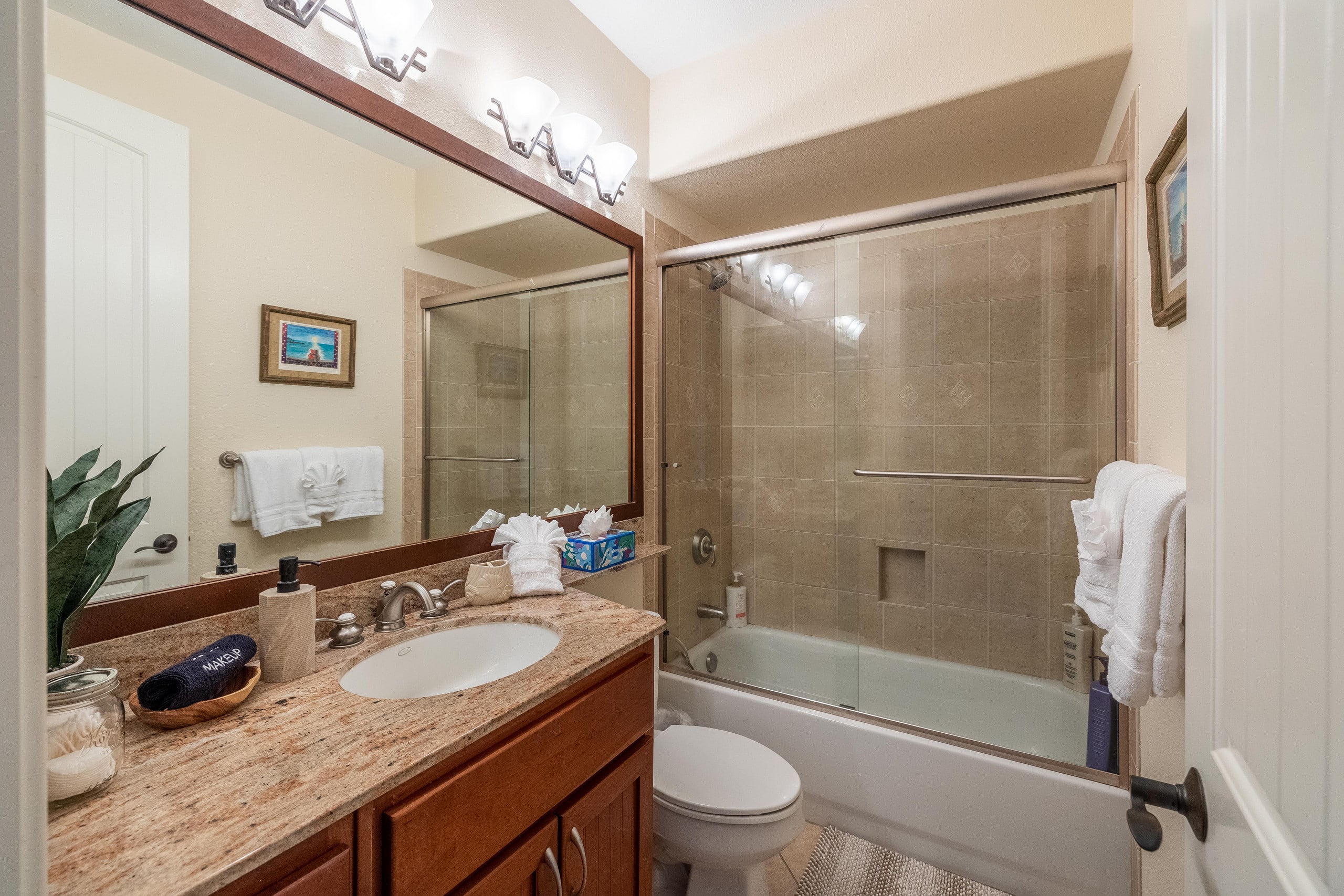 Condo in Waimea · ★4.94 · 3 bedrooms · 3 beds · 3 baths - Image 21