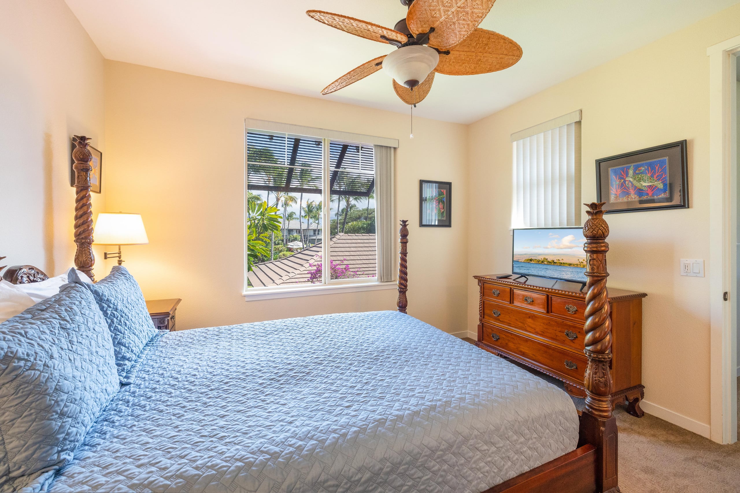 Condo in Waimea · ★4.94 · 3 bedrooms · 3 beds · 3 baths - Image 16