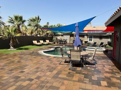 Palm Springs / Palm Desert Poolside Guesthouse