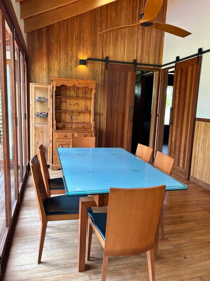 غرفة المعيشة