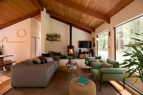Award-Winning Forest Getaway: @thesearanchhouse