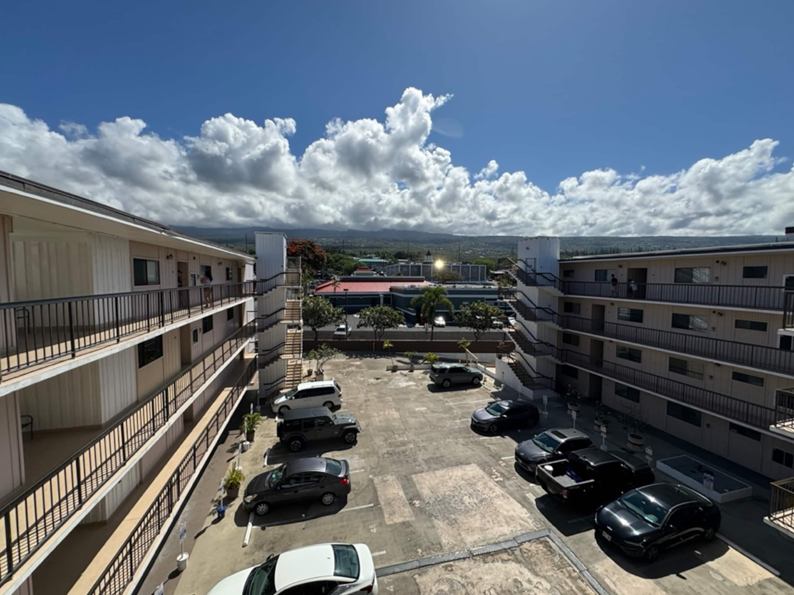 Condo in Kailua-Kona · ★4.77 · 1 bedroom · 2 beds · 1 bath - Image 32