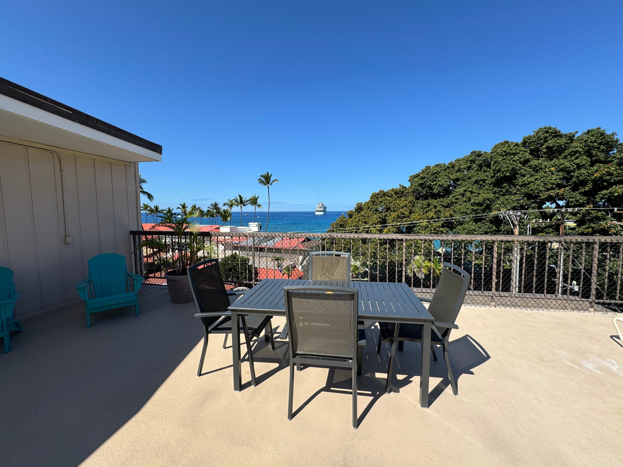 Condo in Kailua-Kona · ★4.77 · 1 bedroom · 2 beds · 1 bath - Image 30