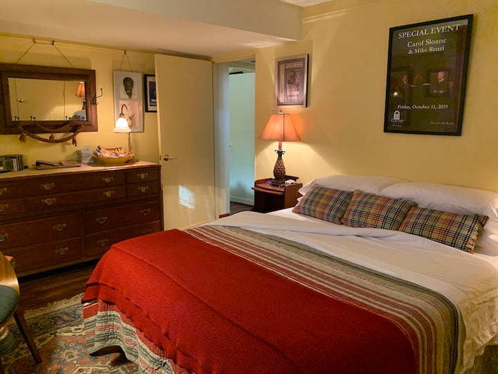 A Casper Queen in bedroom 2