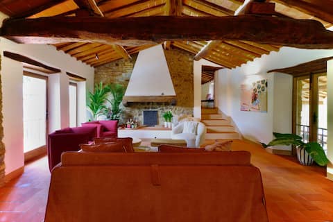 Top Airbnb: Setriolo by Arceno Rentals Club, Pool Concierge a Castellina In Chianti