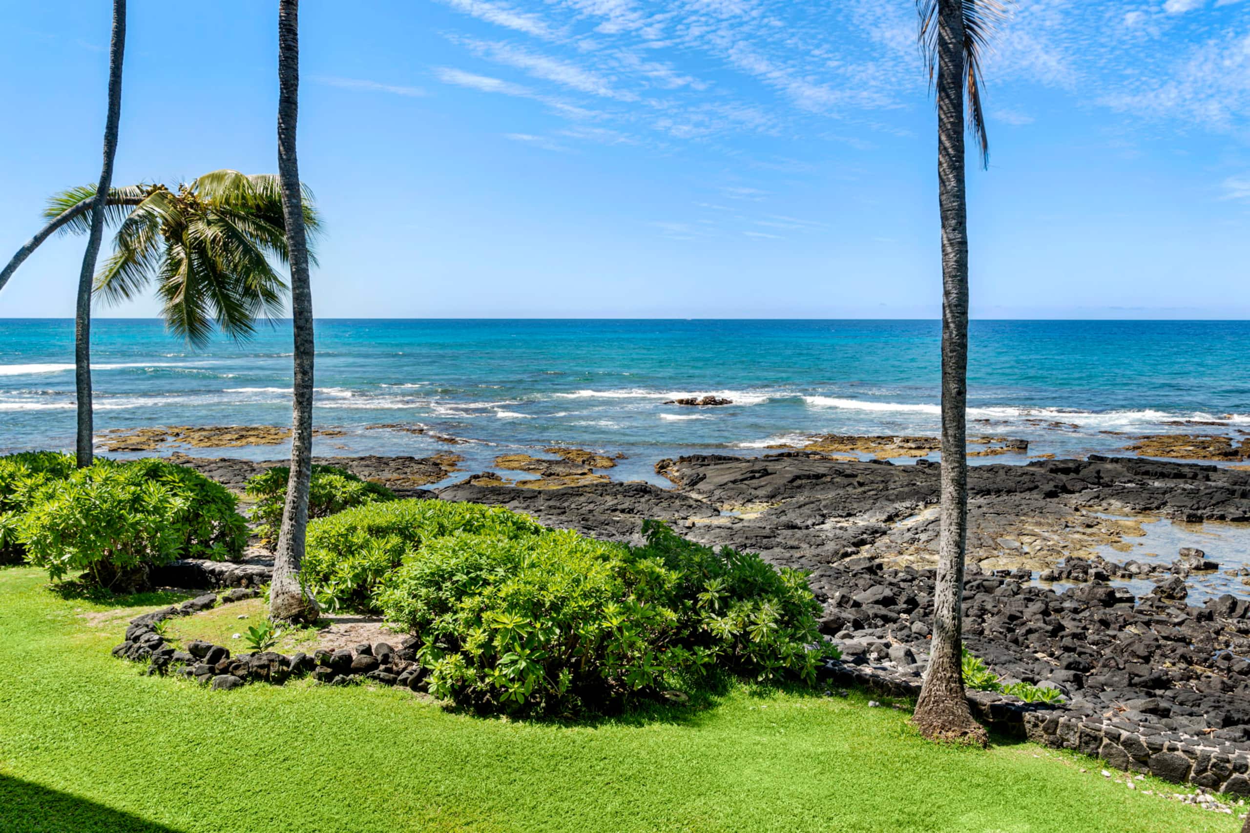 Condo in Kailua-Kona · ★4.93 · 2 bedrooms · 2 beds · 2 baths - Image 34