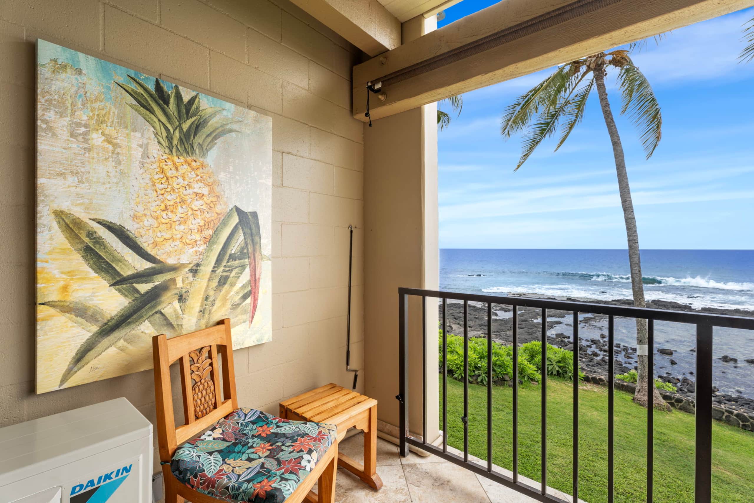 Condo in Kailua-Kona · ★4.93 · 2 bedrooms · 2 beds · 2 baths - Image 27