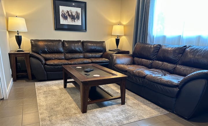 Modern Rental Home - Dawson Creek
