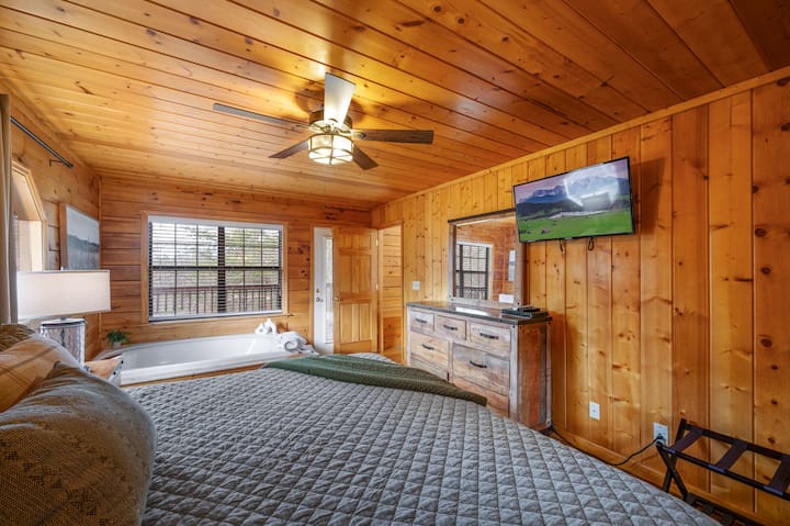 Master bedroom on main floor with whirlpool, jetted tub