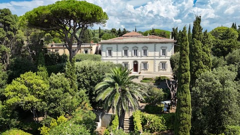 Villa Tenuta Le Case Nuove with pool & garden