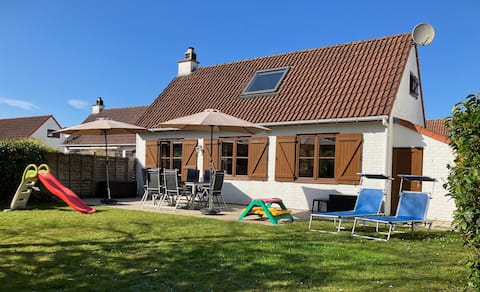 Holiday home Duin Love Zeebos 99, close to beach