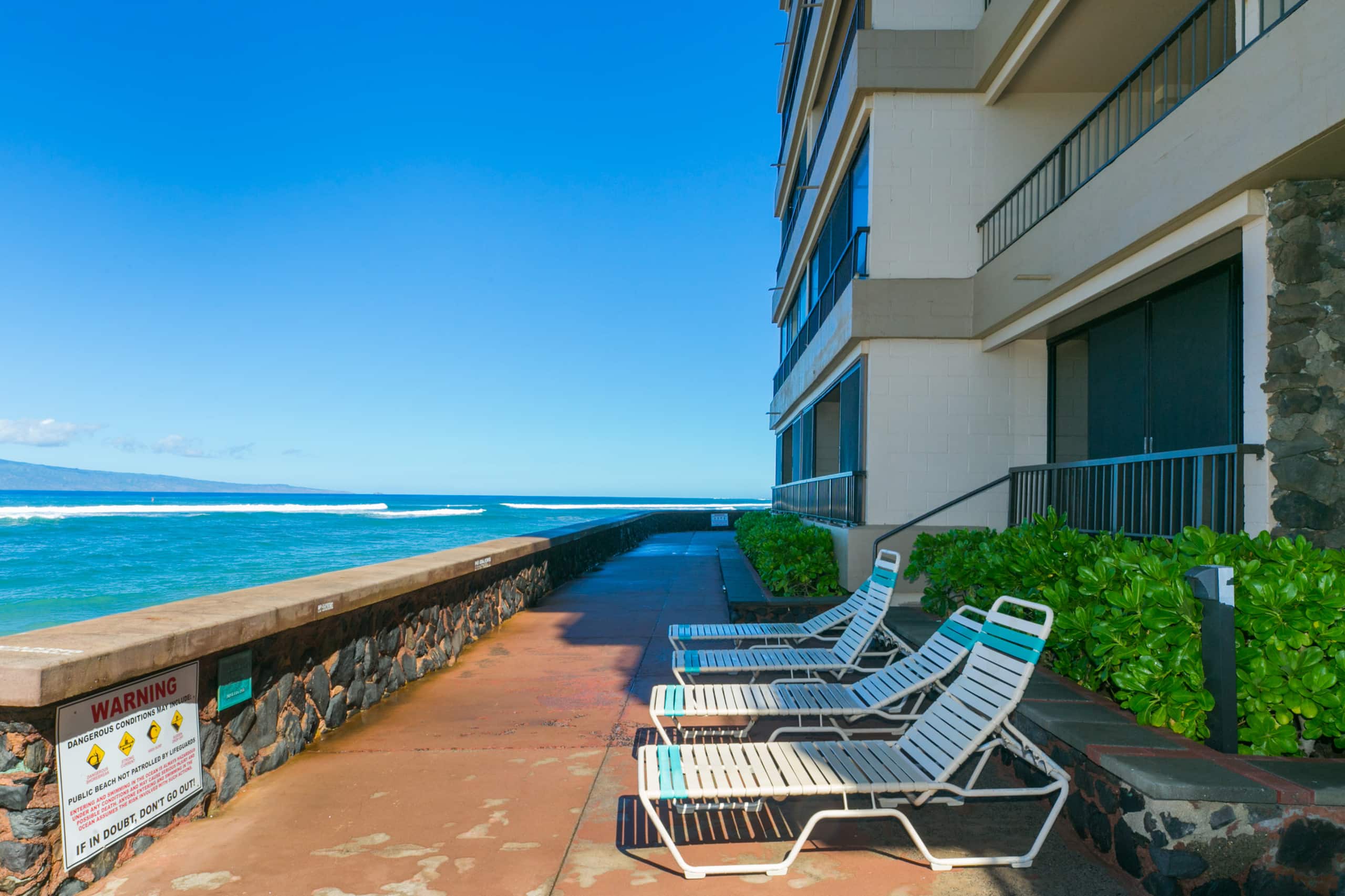 Condo in Lahaina · ★4.89 · 1 bedroom · 2 beds · 1 bath - Image 23
