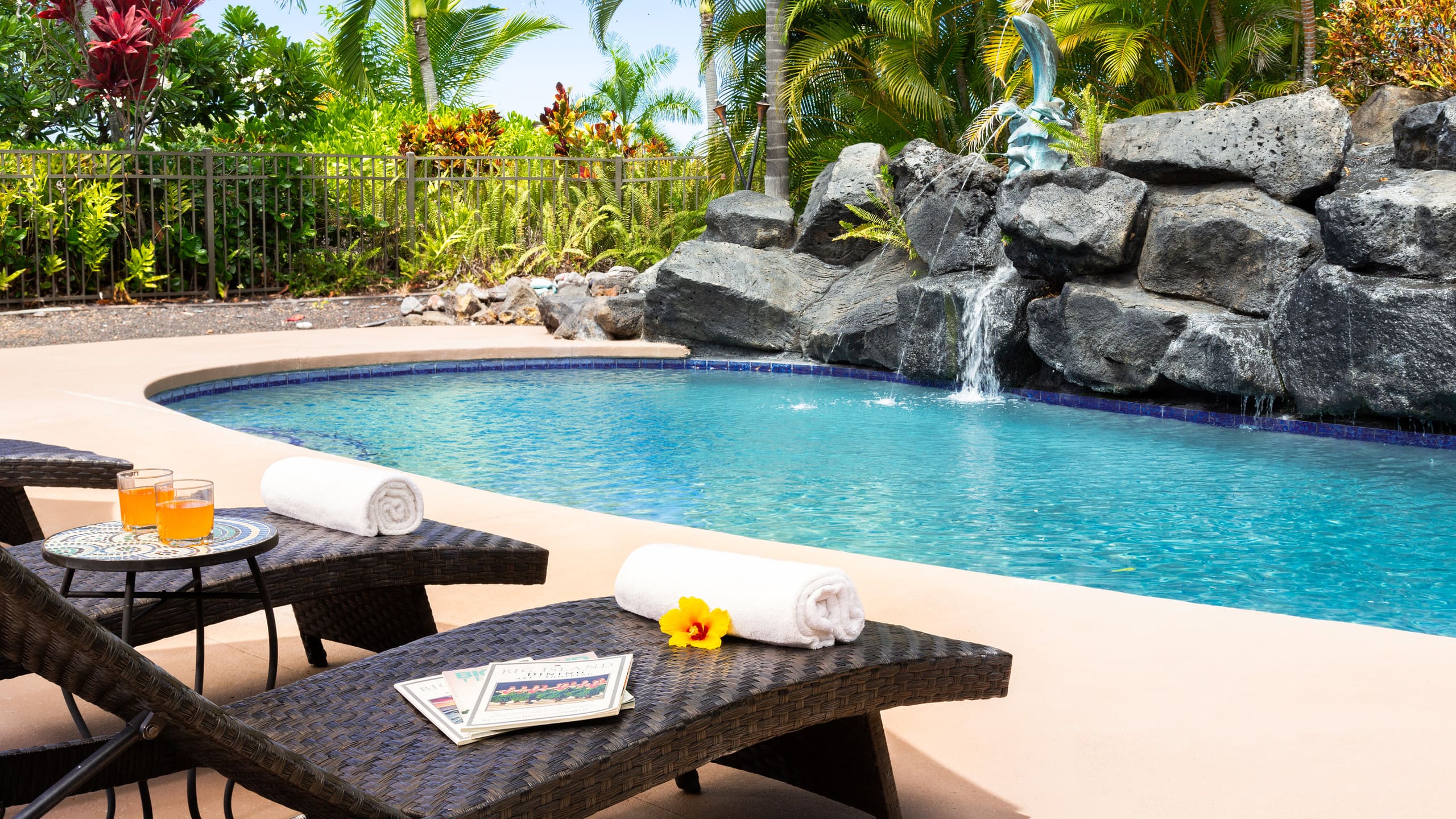 Home in Kailua-Kona · ★4.99 · 3 bedrooms · 4 beds · 2 baths - Image 1