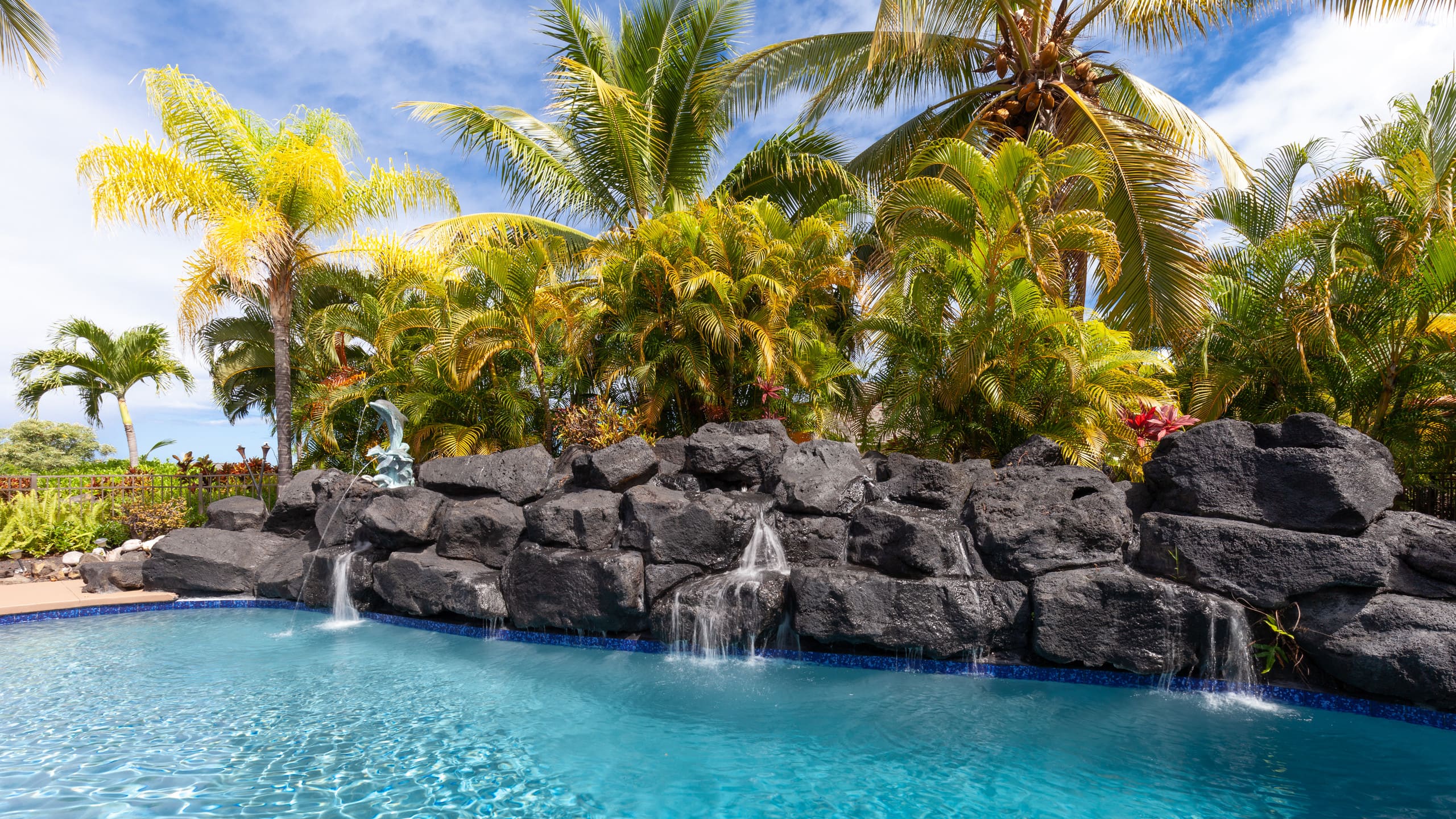 Home in Kailua-Kona · ★4.99 · 3 bedrooms · 4 beds · 2 baths - Image 32