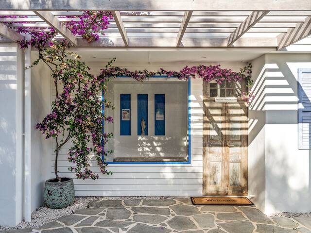 Carpe Mykonos – BRAND NEW HOME – bushland retreat* gallery image 3