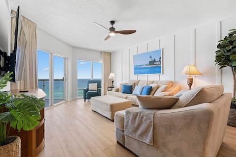 Successful Airbnb property: Beachfront Bliss: Walk to Dine & Play on Sands in Gulf Breeze