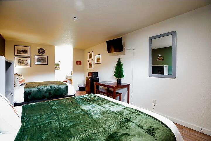 Evergreen Inn in Leavenworth, Washington managed Airbnb listing 3